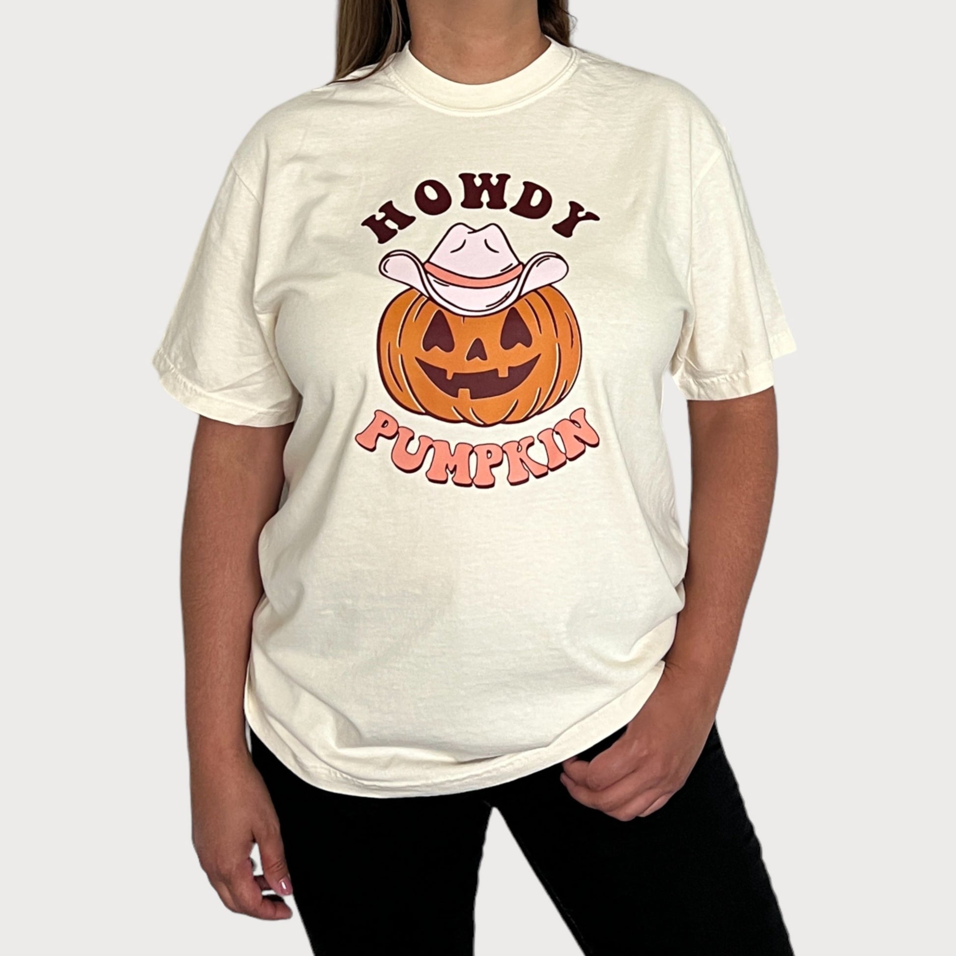 Howdy Pumpkin T-Shirt in Ivory color